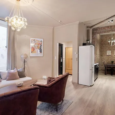 公寓 Dinbnb Enjoy A Stylish In The Heart Of The
