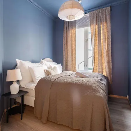 Lejlighed Dinbnb Enjoy A Stylish In The Heart Of The