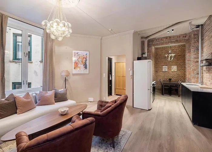 Lejlighed Dinbnb Enjoy A Stylish In The Heart Of The *