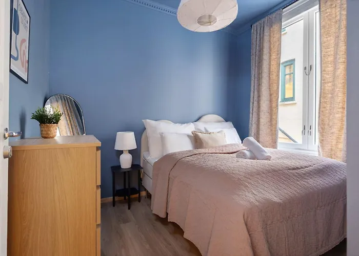 Lejlighed Dinbnb Enjoy A Stylish In The Heart Of The